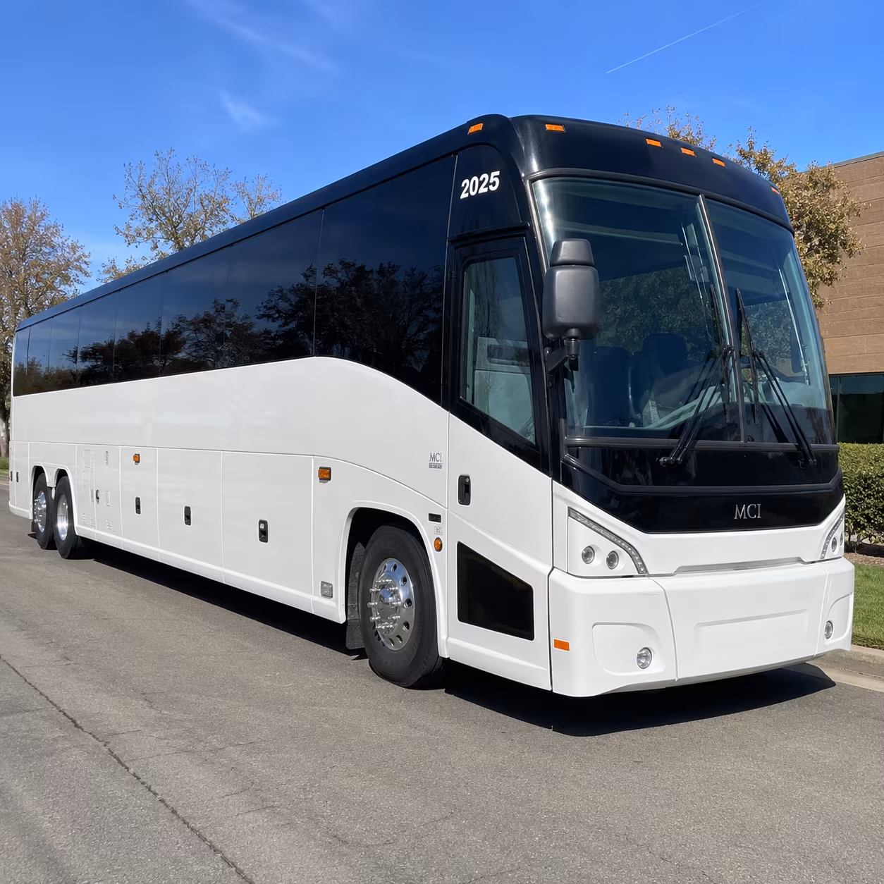 hollywood bowl and la arena concert buses from the high desert
