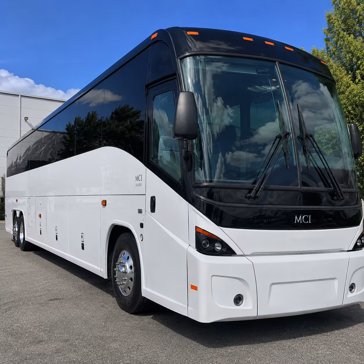 hollywood burbank airport shuttle buses from apple valley