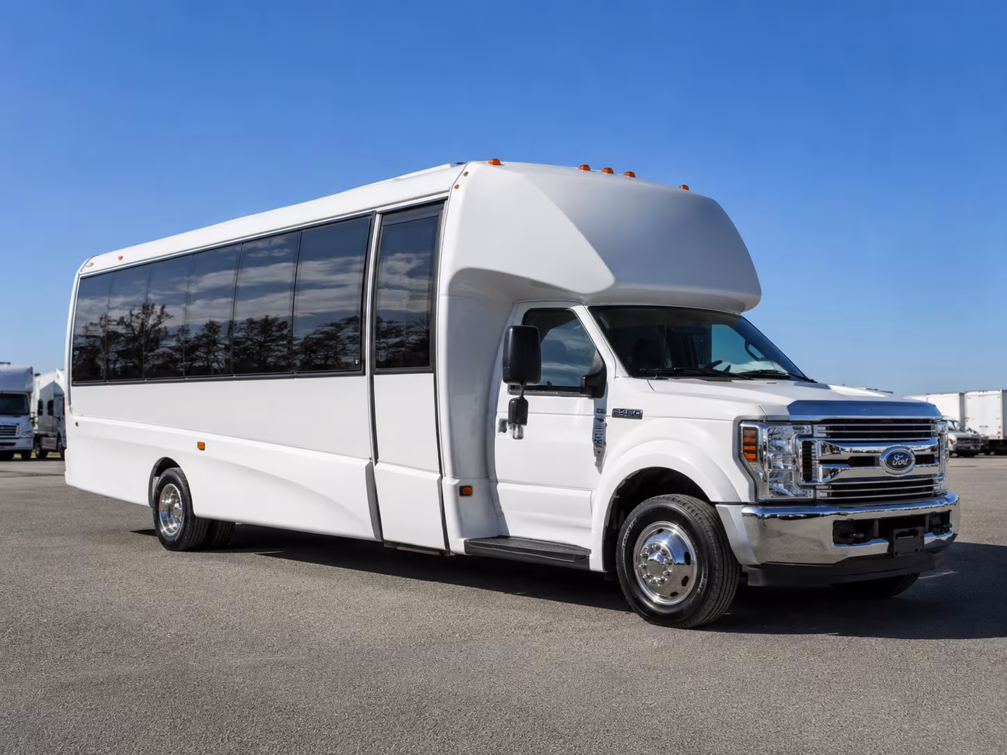 minibus rentals for big bear and mountain route field trips